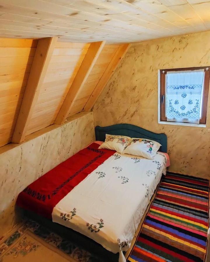 Konak Mara- Komovi Andrijevica Extérieur photo