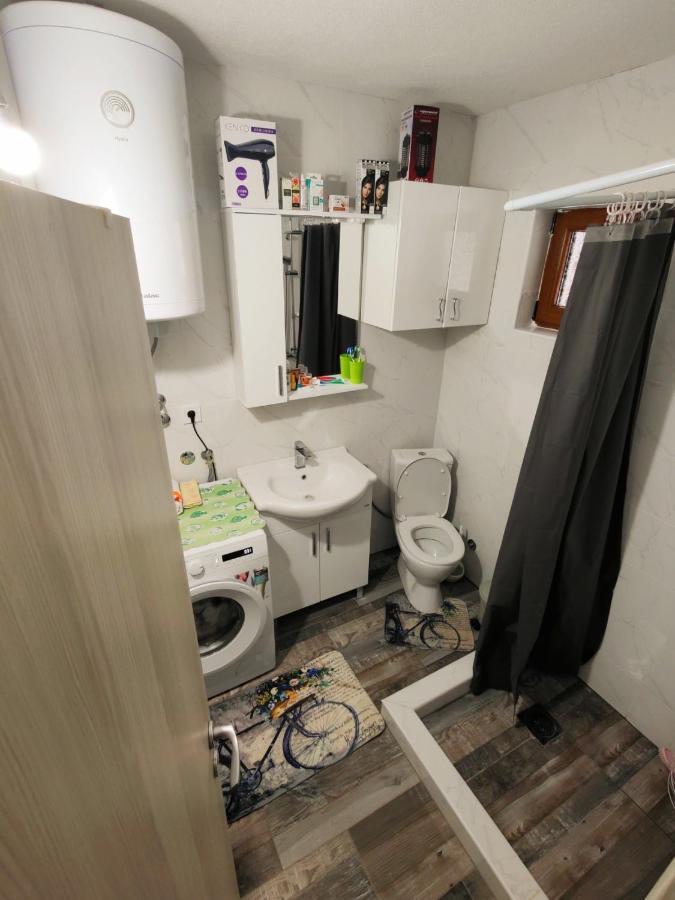 Konak Mara- Komovi Andrijevica Extérieur photo